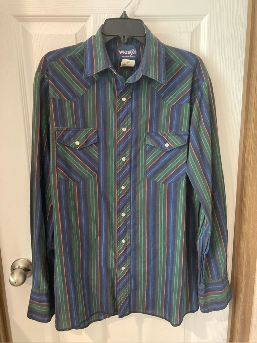 Wrangler vintage Men's Long-Sleeve Striped pear snap L tall- Blue & Green 678
